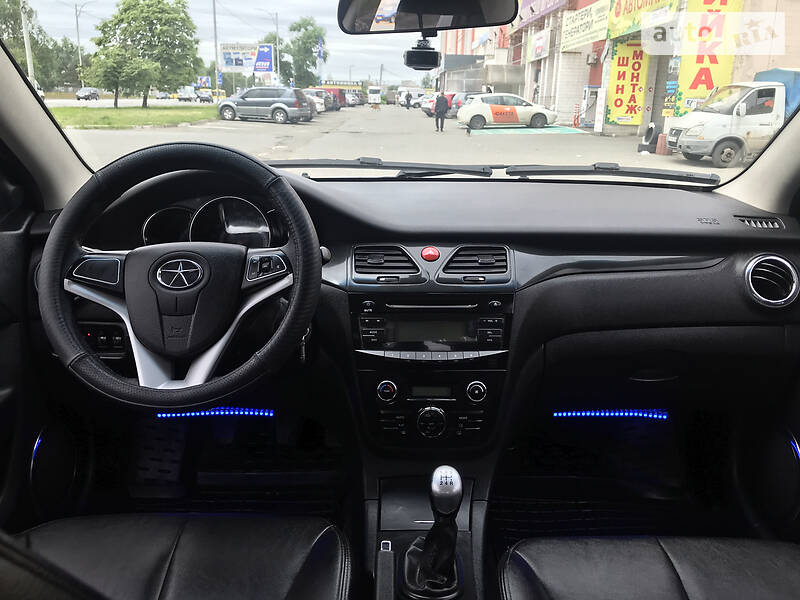 Седан JAC J5 2014 в Киеве