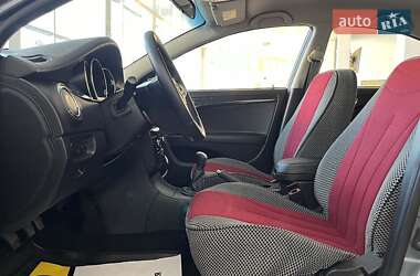 Седан JAC J5 2014 в 