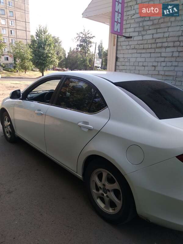 Седан JAC J5 2014 в Кривому Розі