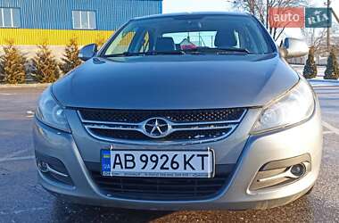 Седан JAC J5 2014 в Хмільнику