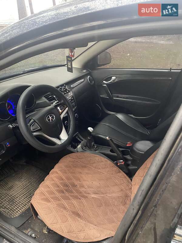 Седан JAC J5 2013 в Харкові