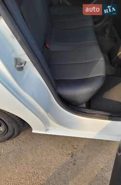 Седан JAC J5 2014 в 