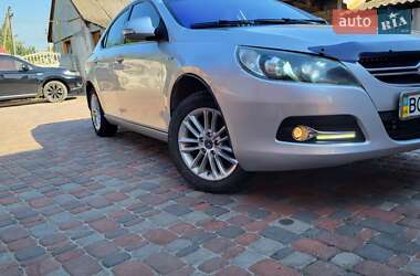 Седан JAC J5 2013 в Кременце