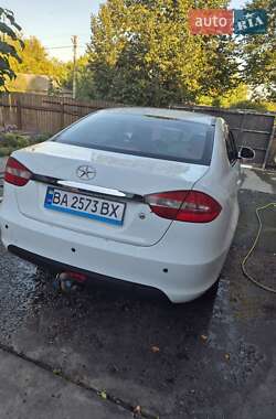 Седан JAC J5 2014 в 