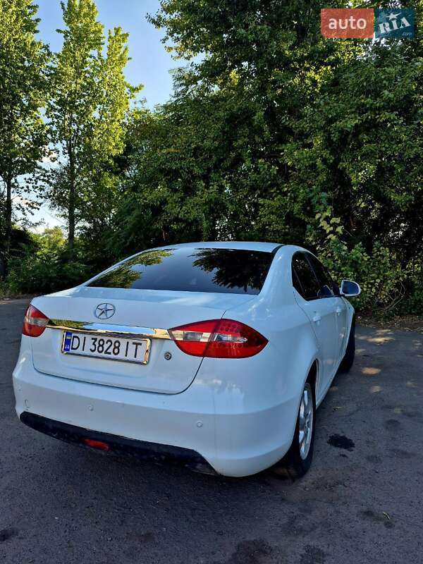 Седан JAC J5 2014 в Кривому Розі