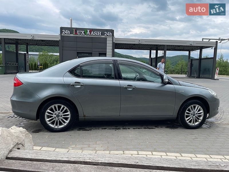 Седан JAC J5 2014 в Долине