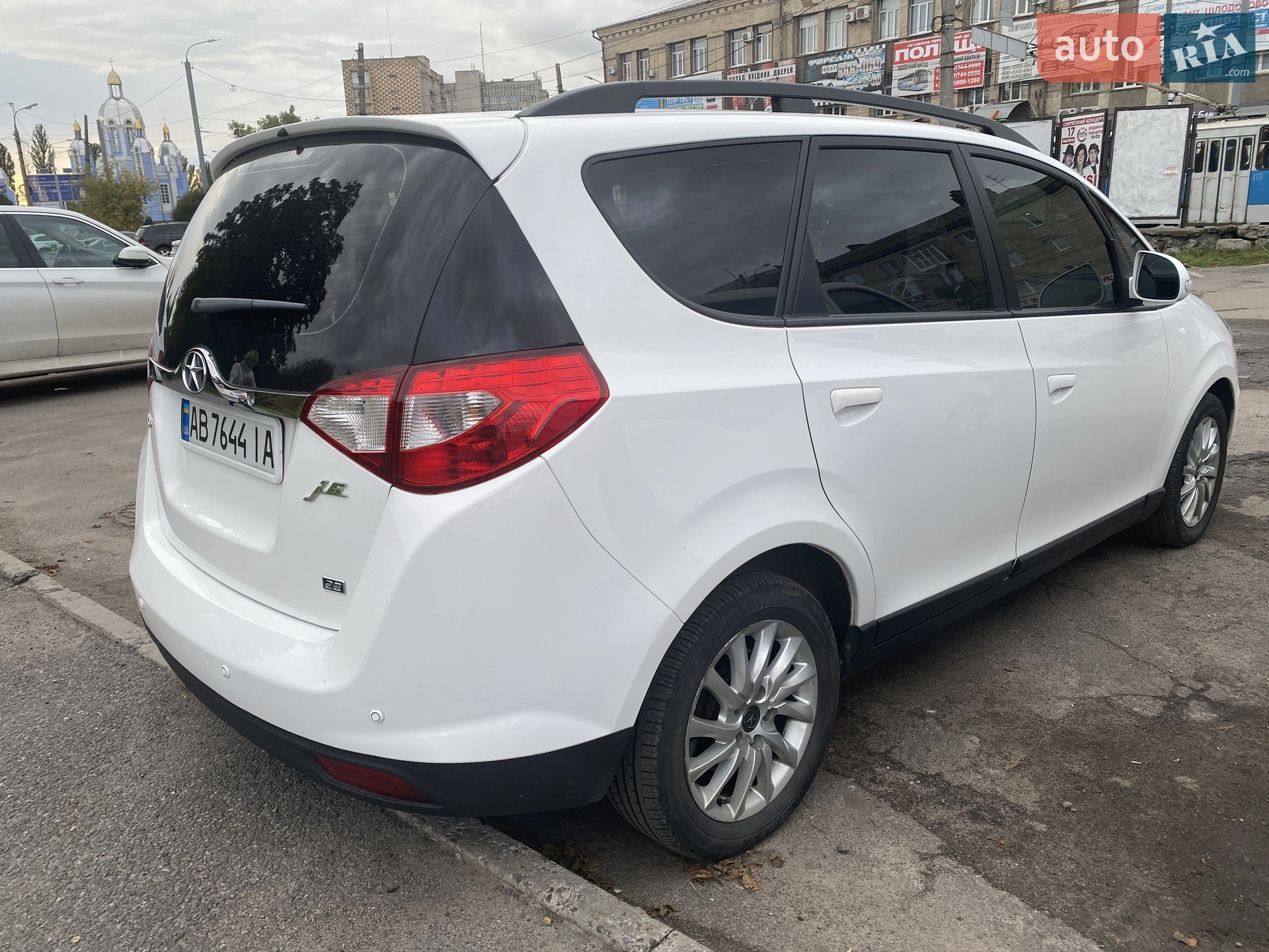 2016 JAC J6 (Heyue RS) - мініатюра 4