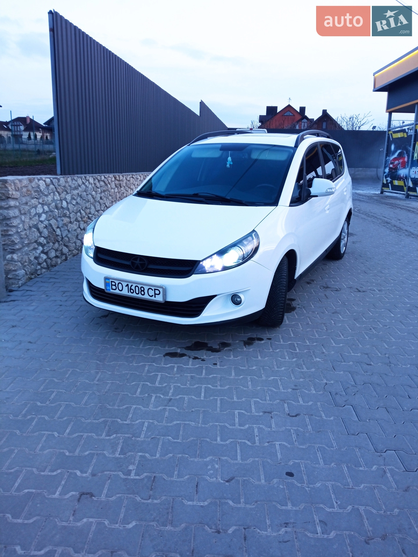 2015 JAC J6 (Heyue RS) - мініатюра 8