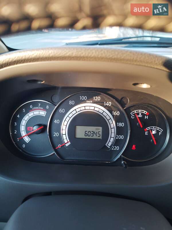 Микровэн JAC J6 2014 в Полтаве