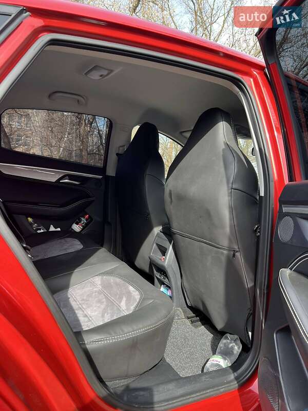 Позашляховик / Кросовер JAC J7 2021 в Кропивницькому