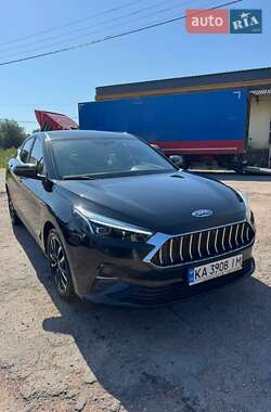 Седан JAC J7 2021 в Овруче
