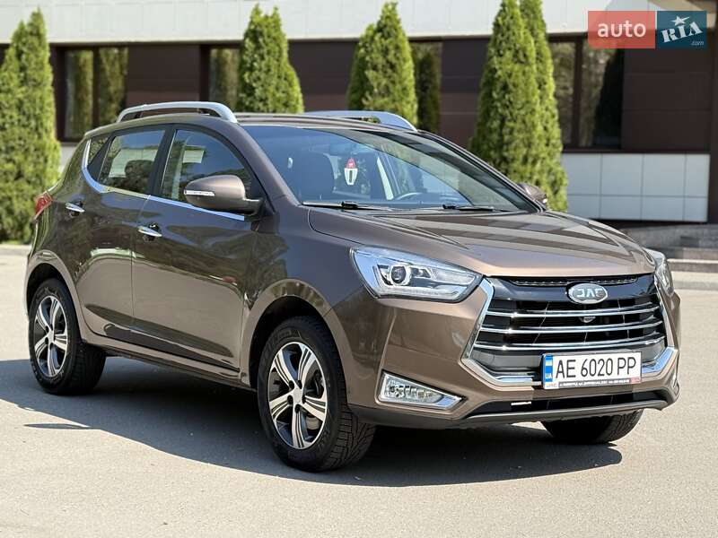Внедорожник / Кроссовер JAC JS2 2021 в Днепре