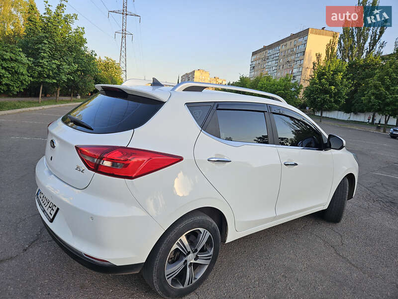 Внедорожник / Кроссовер JAC JS2 2021 в Кривом Роге