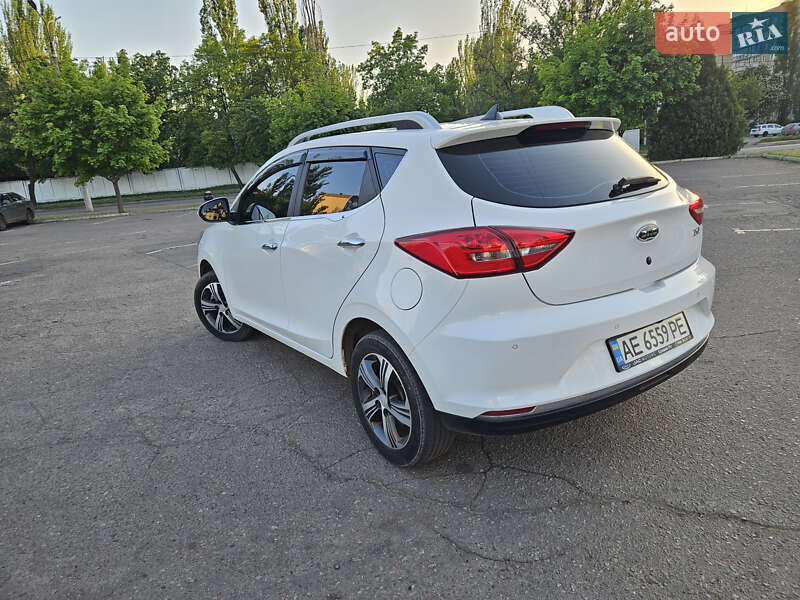 Внедорожник / Кроссовер JAC JS2 2021 в Кривом Роге