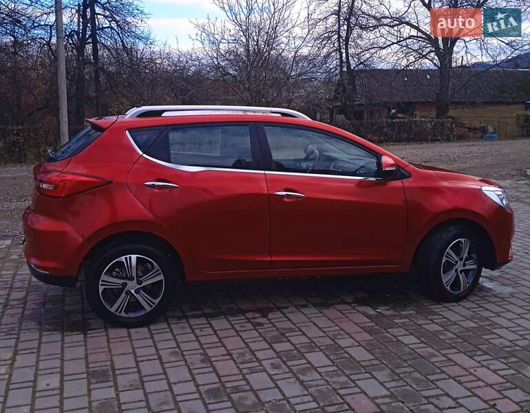 Позашляховик / Кросовер JAC JS2 2021 в Косові фото 5 Позашляховик / Кросовер JAC JS2 2021 в Косові