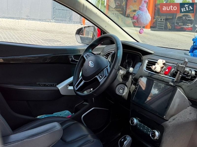 Позашляховик / Кросовер JAC JS2 2021 в Кропивницькому
