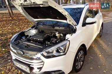 Внедорожник / Кроссовер JAC S2 2019 в 