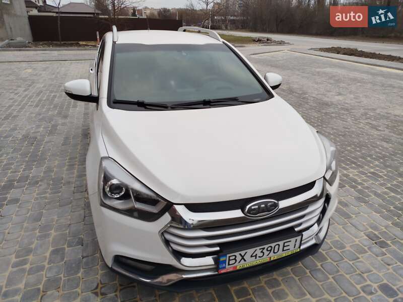 Хэтчбек JAC S2 2019 в 