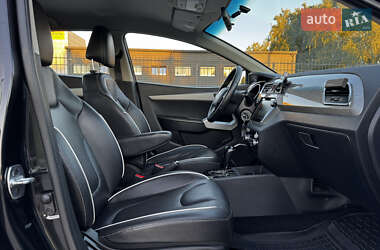 Хетчбек JAC S2 2020 в 