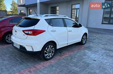 Хетчбек JAC S2 2018 в 