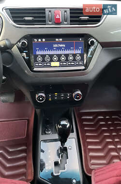 Хэтчбек JAC S2 2018 в 