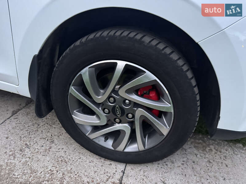 Хэтчбек JAC S2 2018 в Черкассах