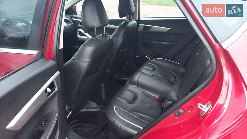 Хэтчбек JAC S2 2017 в Белой Церкви фото 7 Хэтчбек JAC S2 2017 в Белой Церкви