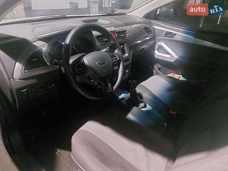 Хэтчбек JAC S2 2018 в Полтаве фото 12 Хэтчбек JAC S2 2018 в Полтаве