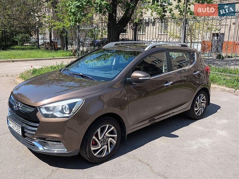 Хетчбек JAC S2 2017 в Запоріжжі фото 3 Хетчбек JAC S2 2017 в Запоріжжі
