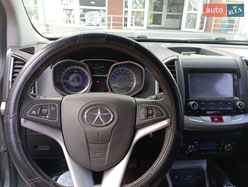 Хэтчбек JAC S3 2015 в Ровно