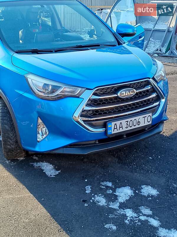 Позашляховик / Кросовер JAC S3 2018 в 