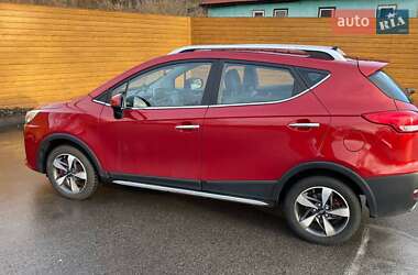 Внедорожник / Кроссовер JAC S3 2020 в 