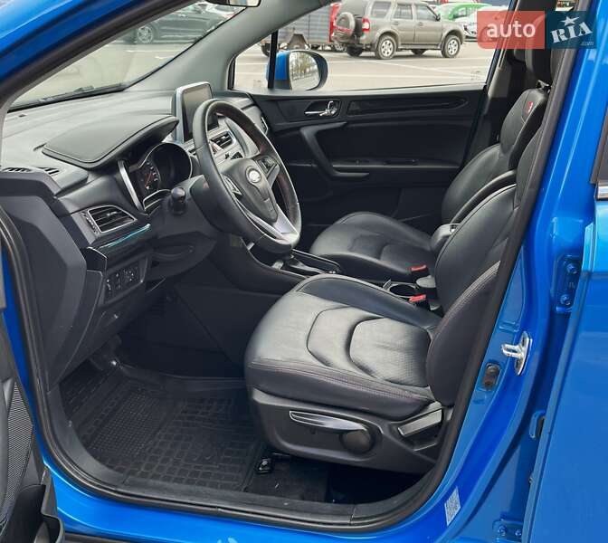 Хэтчбек JAC S3 2018 в Киеве