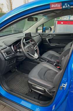Хэтчбек JAC S3 2018 в 