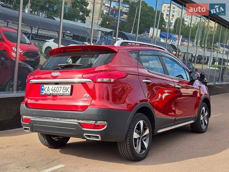 Внедорожник / Кроссовер JAC S3 2020 в Киеве