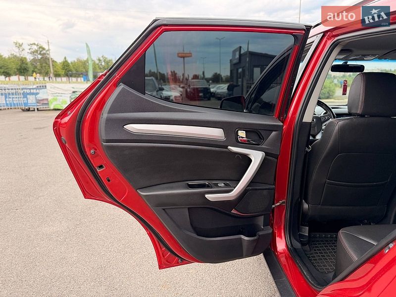 Внедорожник / Кроссовер JAC S3 2017 в Кривом Роге