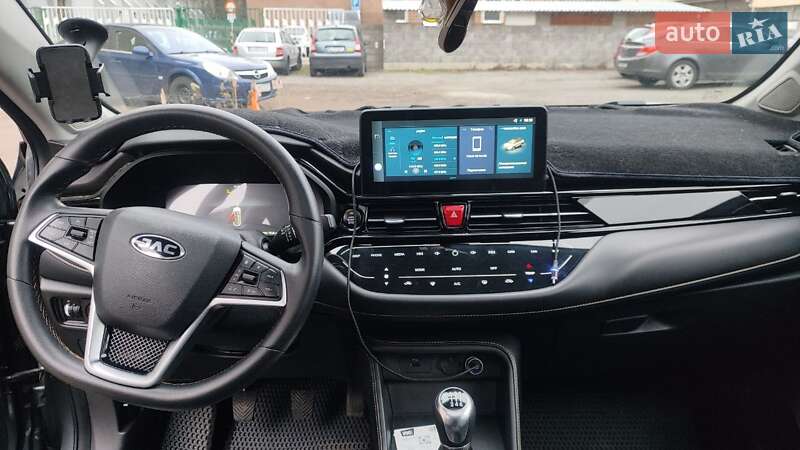 Внедорожник / Кроссовер JAC S4 2020 в Ужгороде
