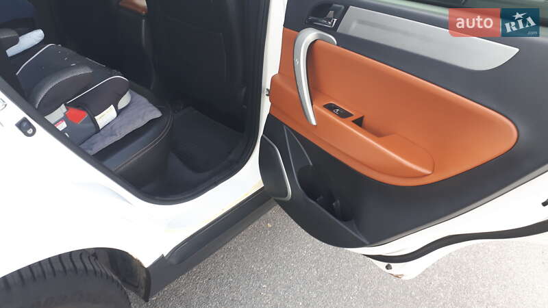 Внедорожник / Кроссовер JAC S5 2013 в Хмельницком