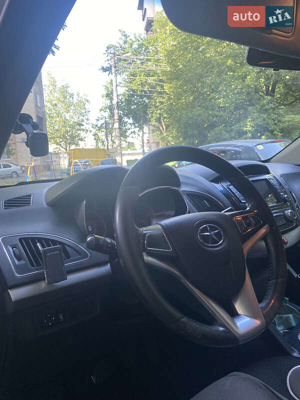 Внедорожник / Кроссовер JAC S5 2014 в Одессе