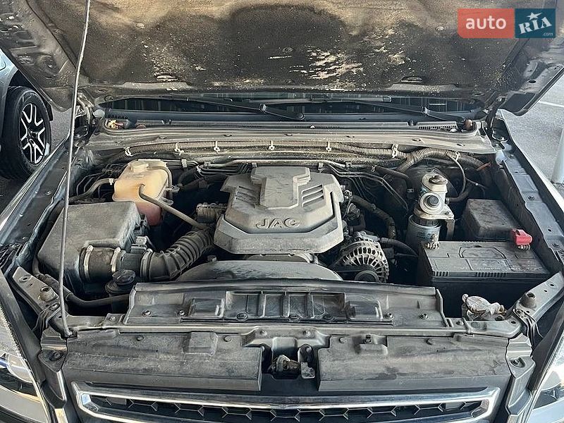 2024 JAC T6, VIN LJ11PABD2RC013023:plate — фото 1 (autoria)