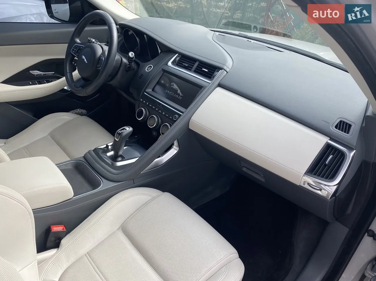 2018 Jaguar E-Pace - мініатюра 11