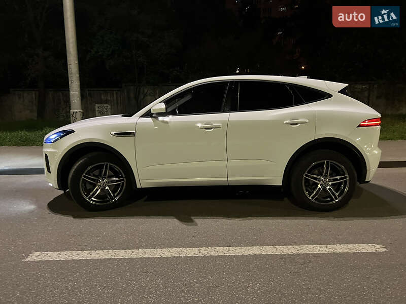 Внедорожник / Кроссовер Jaguar E-Pace 2019 в Киеве фото 5 Внедорожник / Кроссовер Jaguar E-Pace 2019 в Киеве