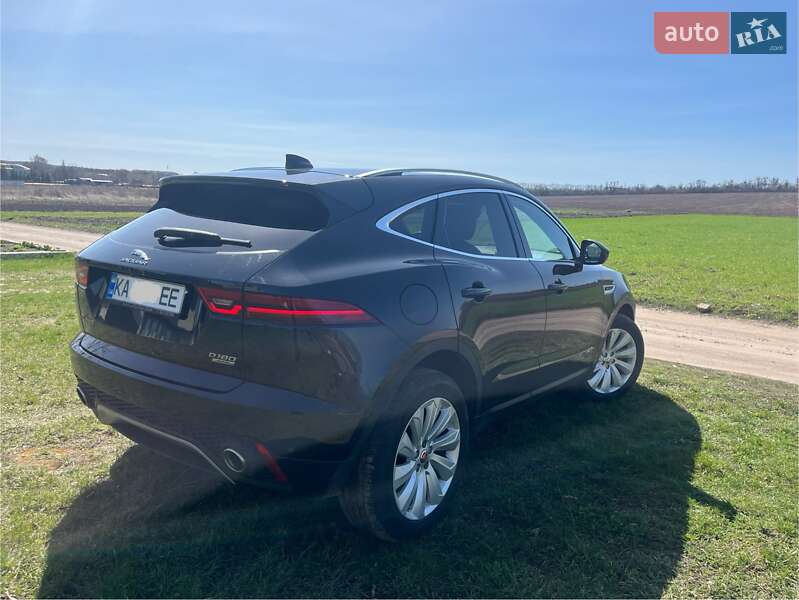 Внедорожник / Кроссовер Jaguar E-Pace 2017 в Киеве