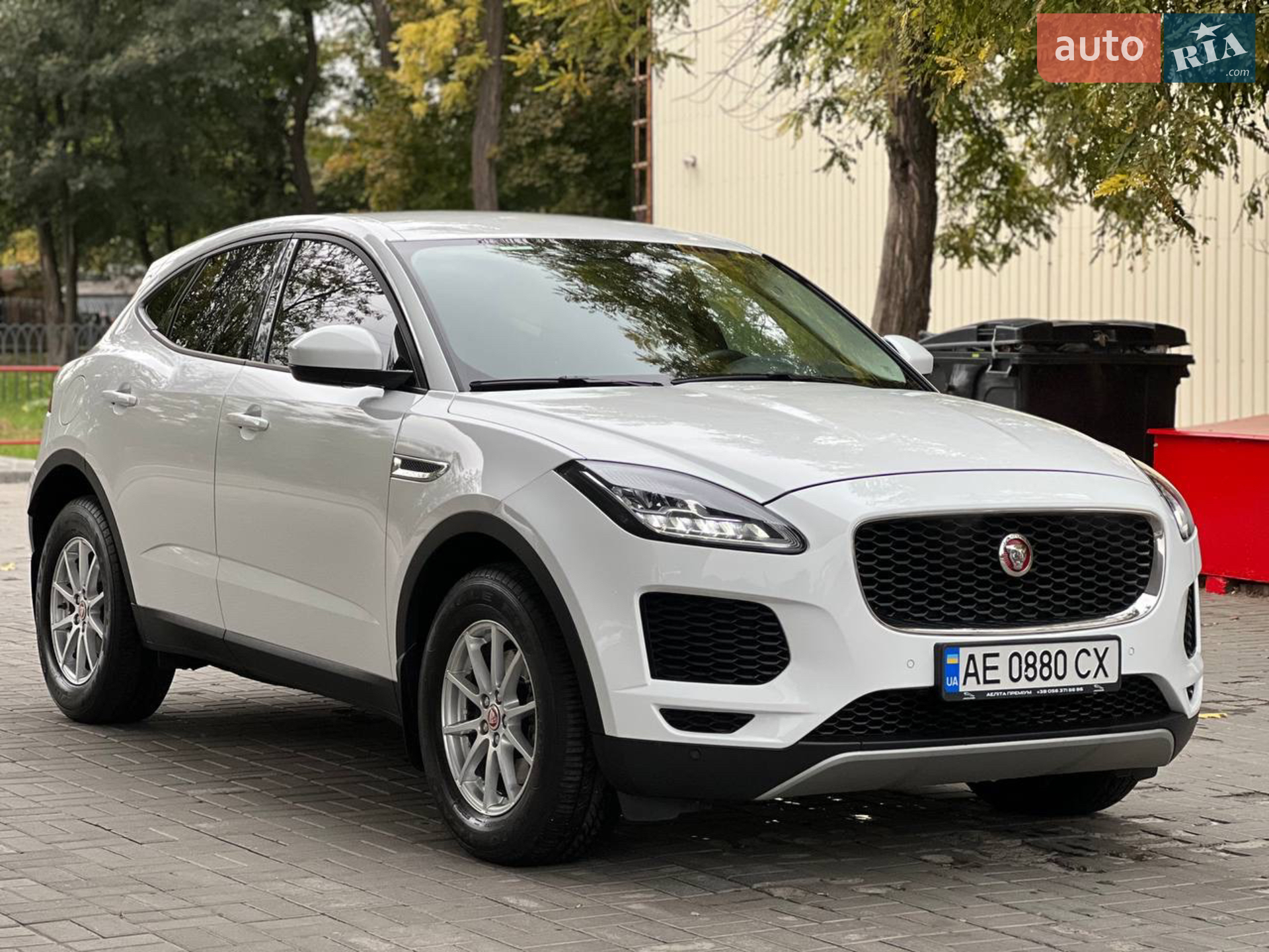 2018 Jaguar E-Pace - мініатюра 3