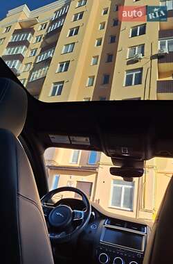 Внедорожник / Кроссовер Jaguar E-Pace 2018 в 
