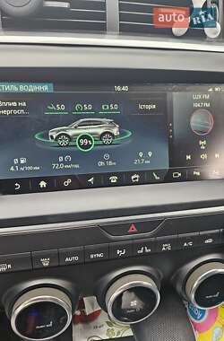 Внедорожник / Кроссовер Jaguar E-Pace 2018 в 