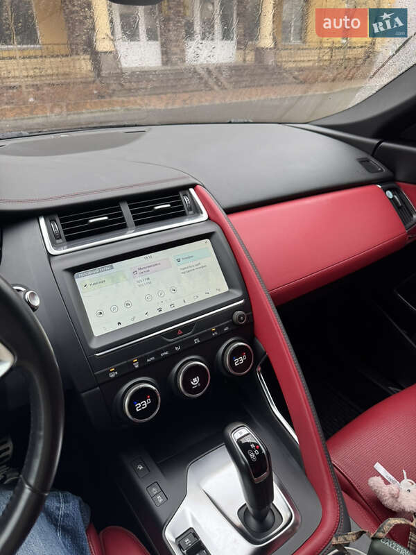 Внедорожник / Кроссовер Jaguar E-Pace 2018 в Киеве