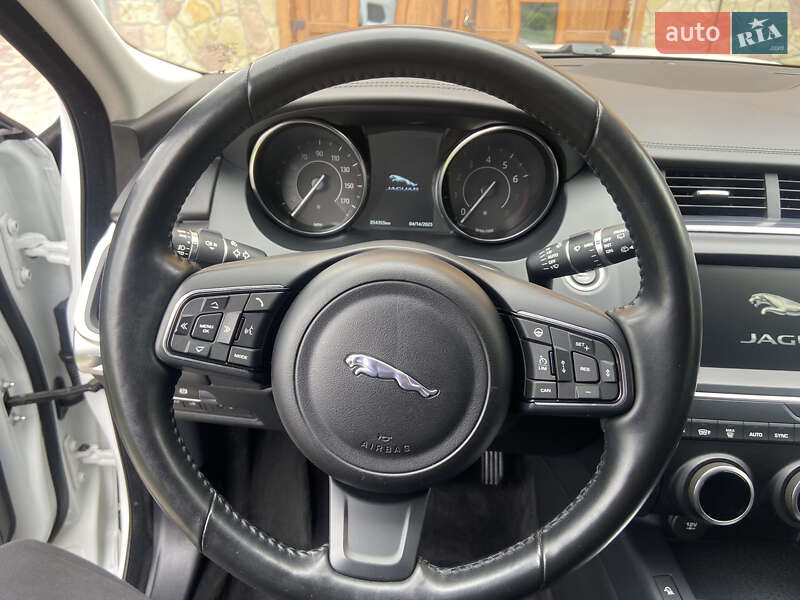 Внедорожник / Кроссовер Jaguar E-Pace 2018 в Тернополе
