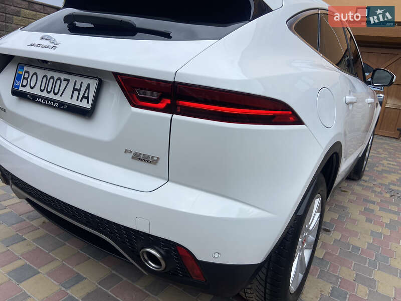 Внедорожник / Кроссовер Jaguar E-Pace 2018 в Тернополе