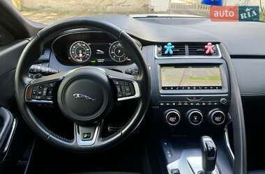 Внедорожник / Кроссовер Jaguar E-Pace 2020 в 